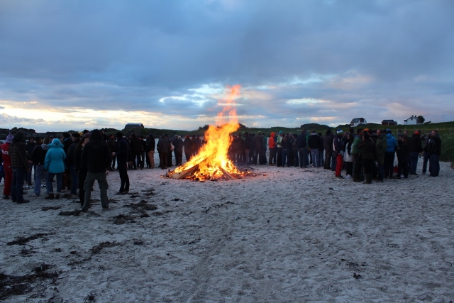 Die Party am Meer war ein Erlebnis. Foto: Stephan Sigloch